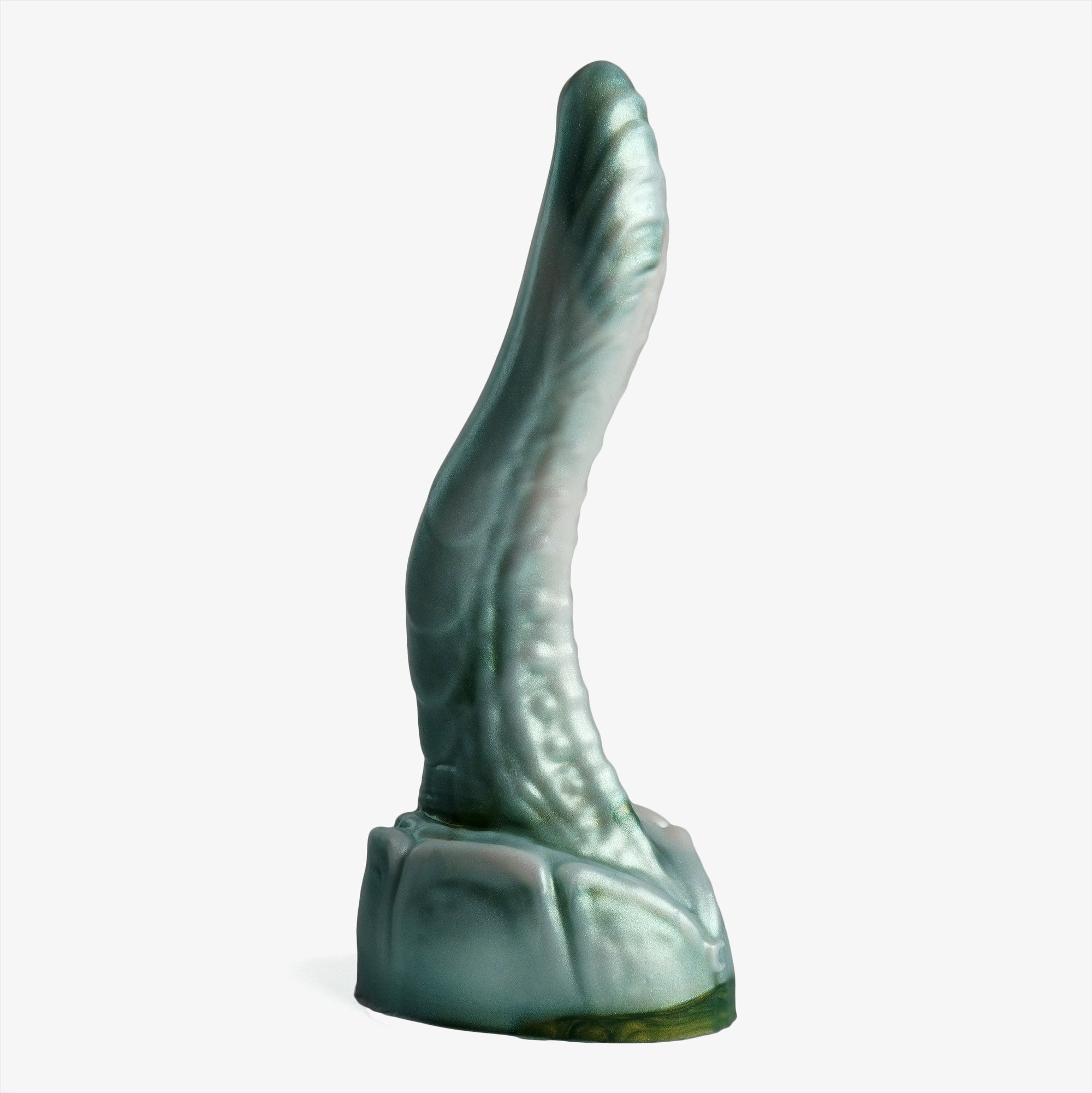 The dragon ii dildo front angle.