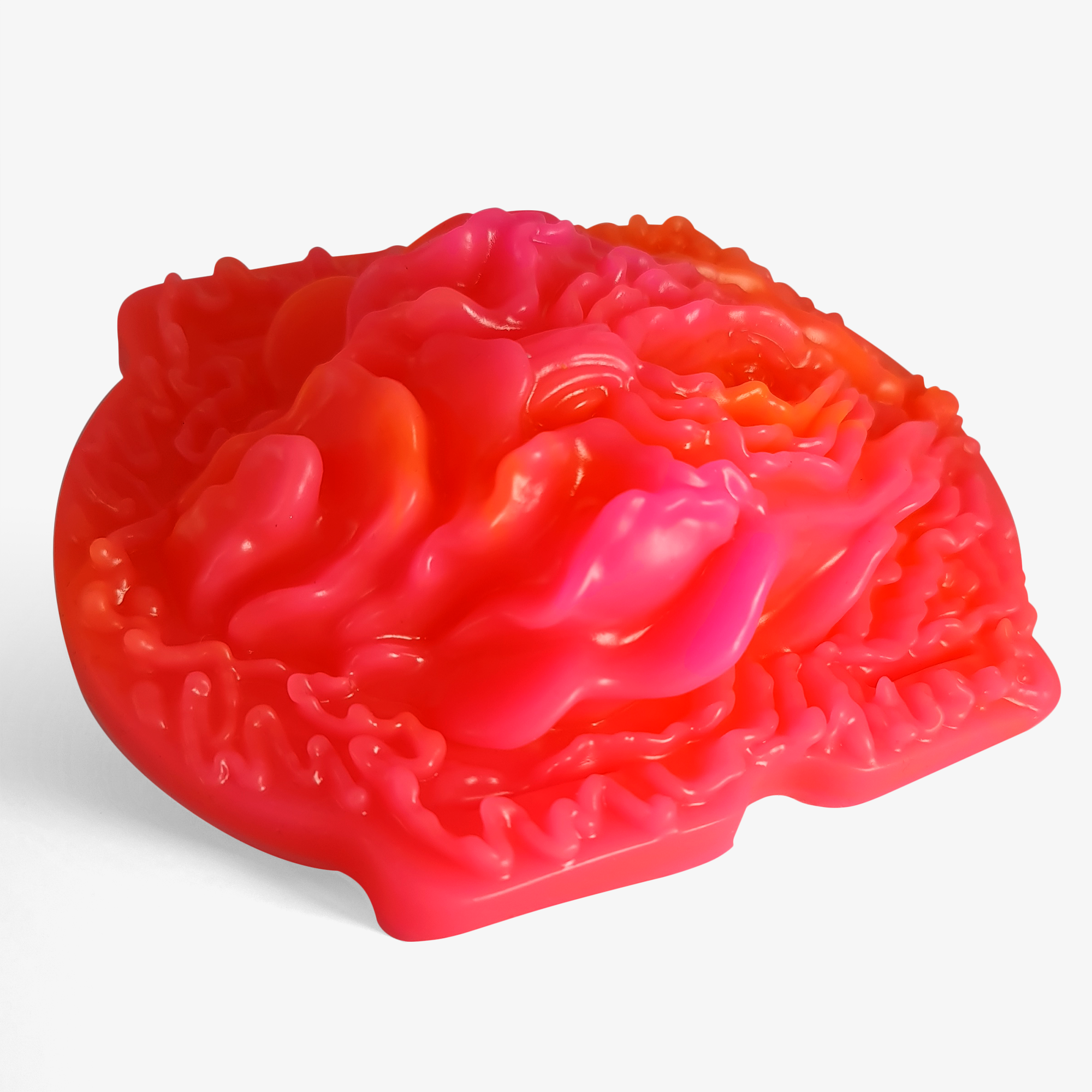 The synstyl grinder laying down front.