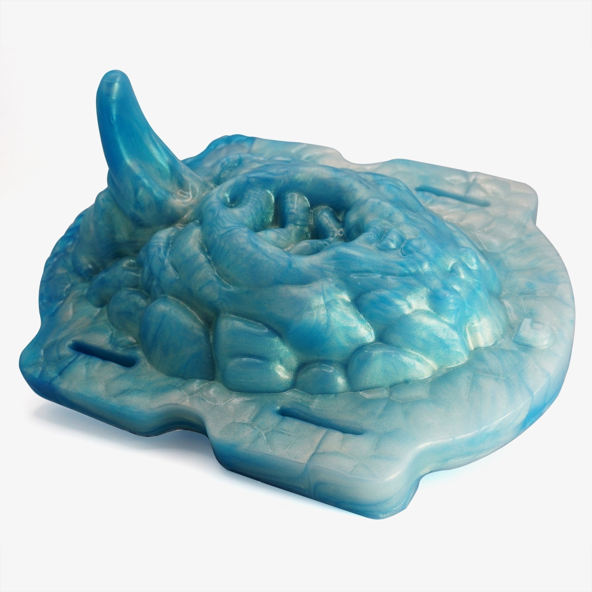 The coral keeper grinder laying down.