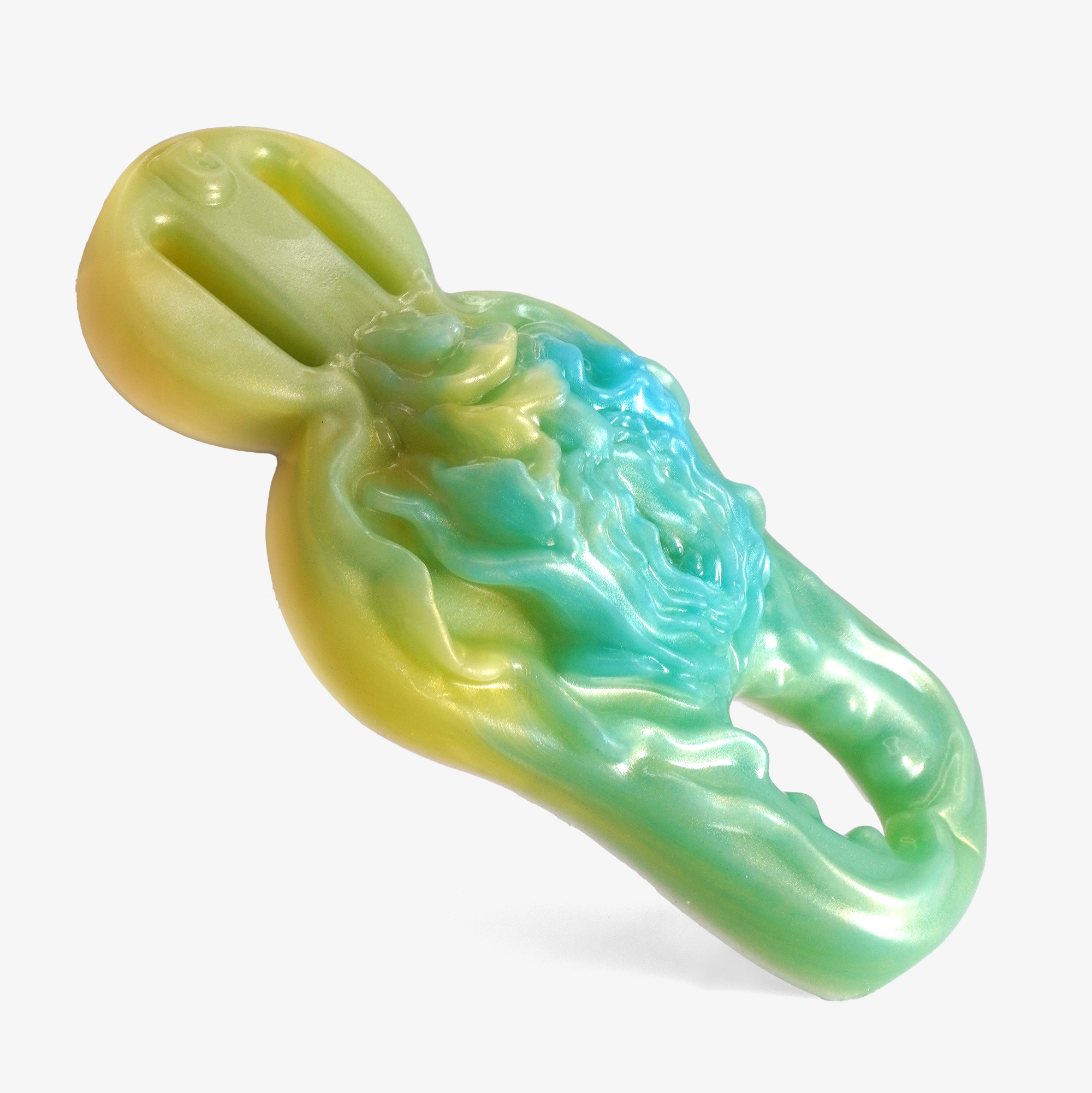 The synstyl grinder cock ring laying down angle.